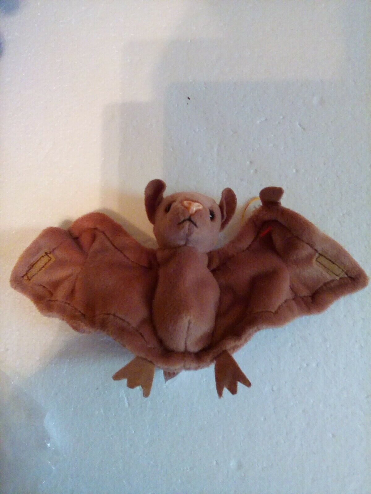 Ty Beanie Baby - BATTY - Style # 4035 - DOB - 10/29/96