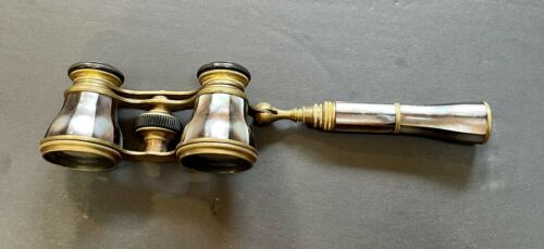 Antique La Vouge Paris Purple Mother Of Pearl Opera Glasses Binoculars W/ Handle