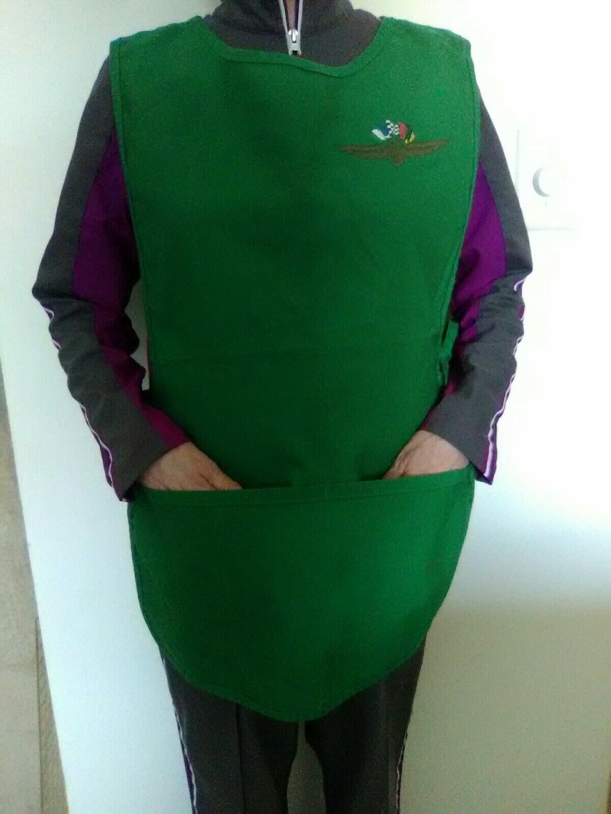 INDY 500 FLYING WHEEL LOGO BIB APRON WITH POCKETS - SURPLUS STOCK! MADE IN USA!!