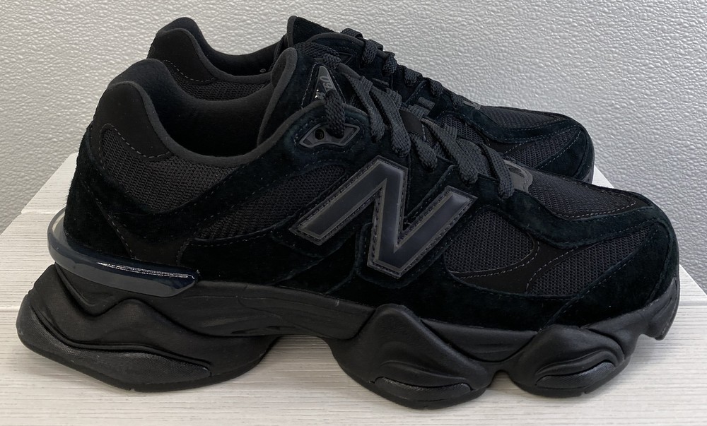 New Balance 9060 Men's Size 12 Black/Phantom Suede Chunky Sole Casual Sneakers