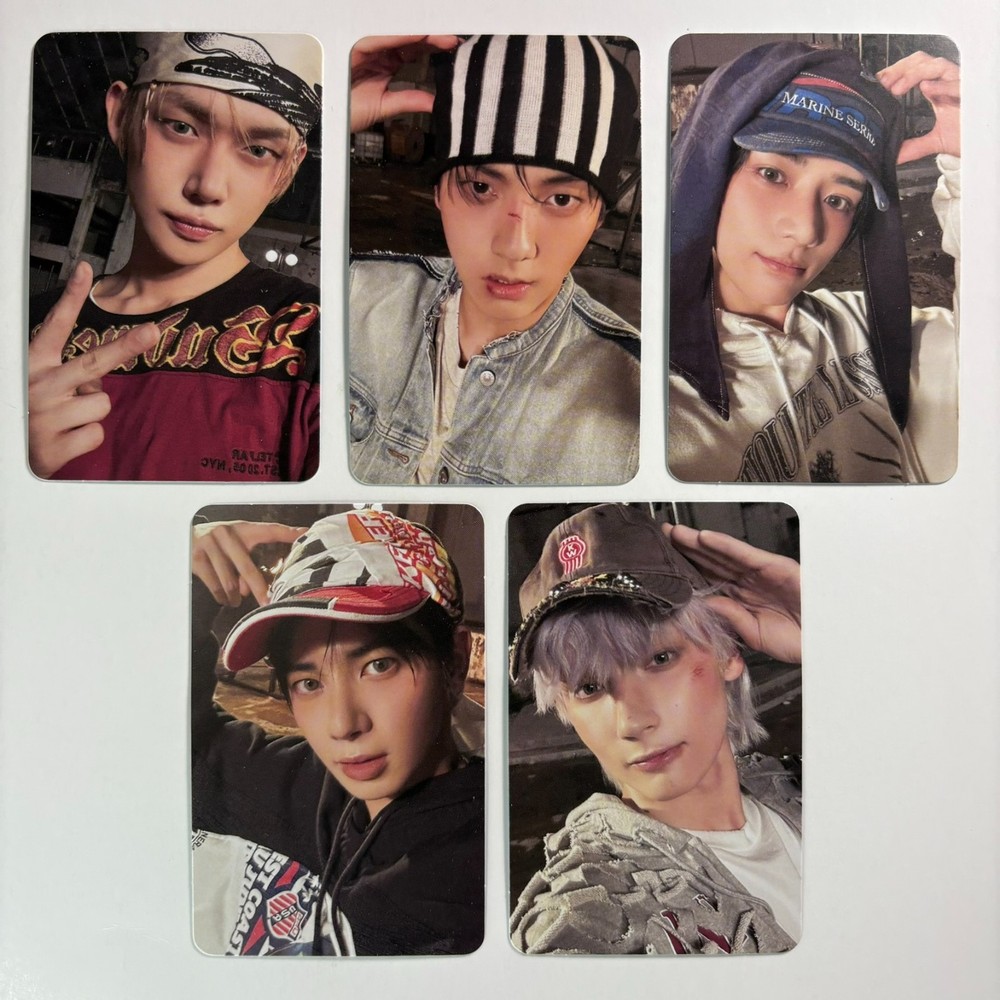 [TXT] The Star Chapter: TOGETHER Weverse Albums ver. Version B Photocard 1