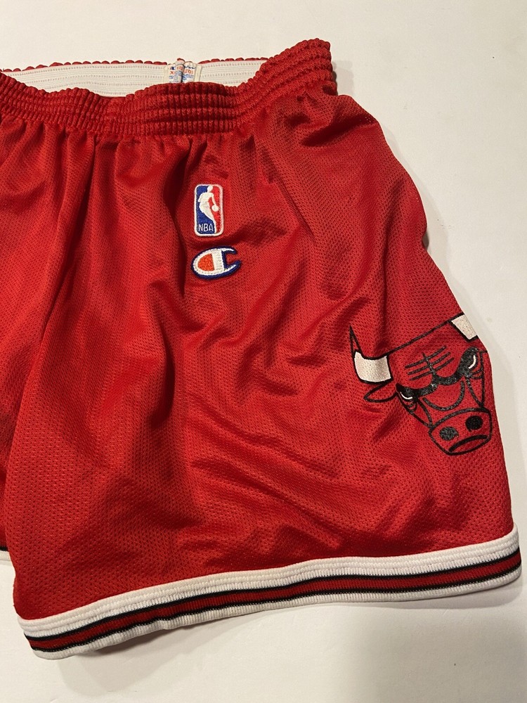Vintage Champion Shorts Kids Size XL Red Chicago Bulls Basketball
