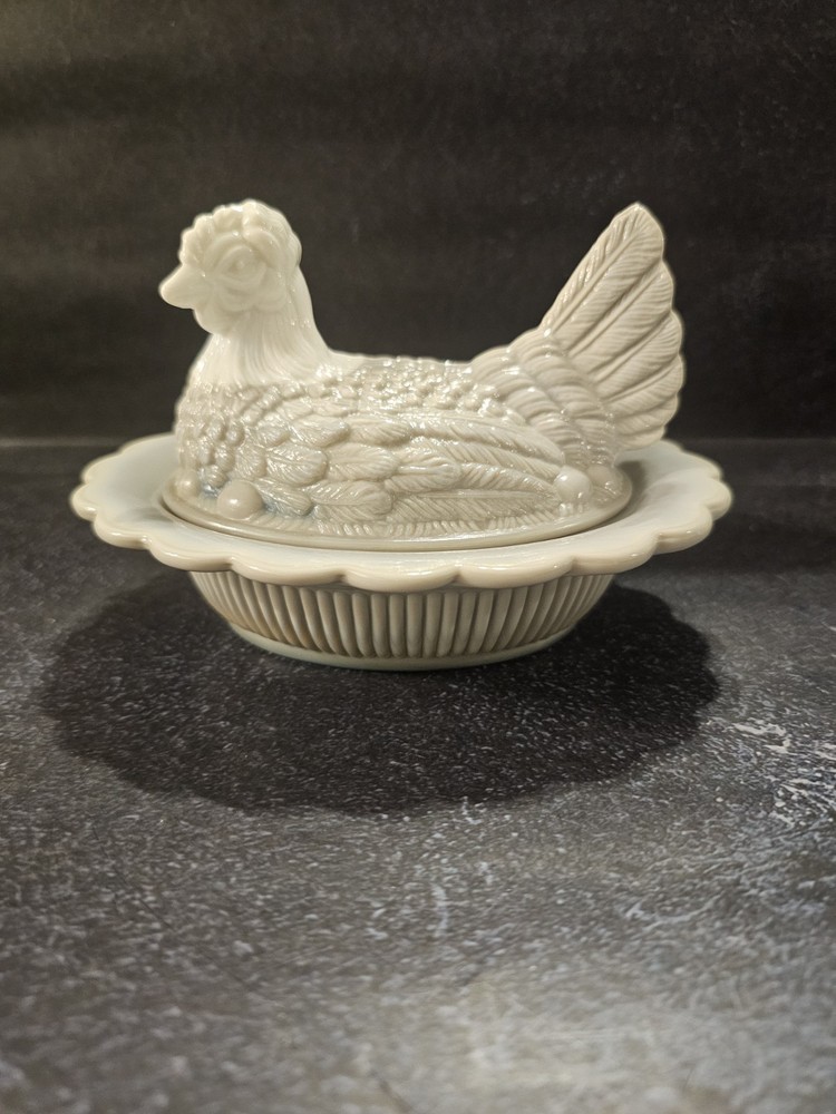 Gray Vintage Slag Glass Hen on Nest Trinket Dish Rare Collectible