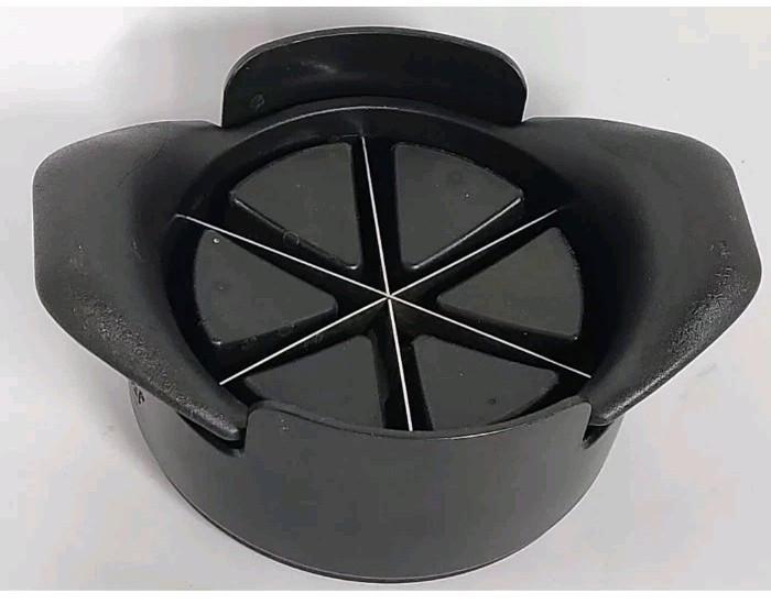 Pampered Chef Veggie Wedger Vegetable Apple Lemon Lime Citrus Cutter Slicer 2417