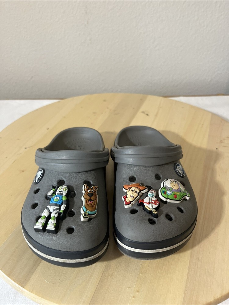 Crocs Unisex Classic Crocband Clogs Smoke Gray Sandals Size 10 With Charms