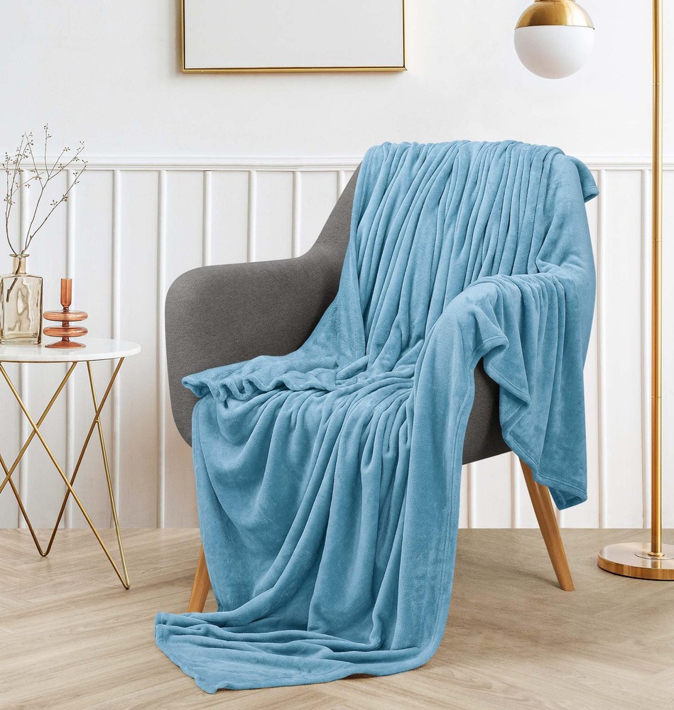 Washed Blue Fleece Blanket Soft Lightweight Anti-Static Microfiber Throw