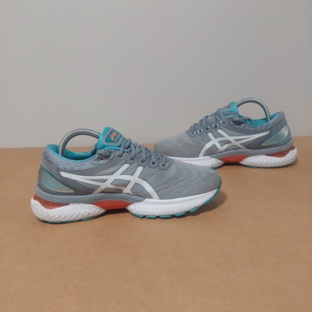 Asics Womens Gel Nimbus 22 Grey Running Shoes Sneakers SIZE 9