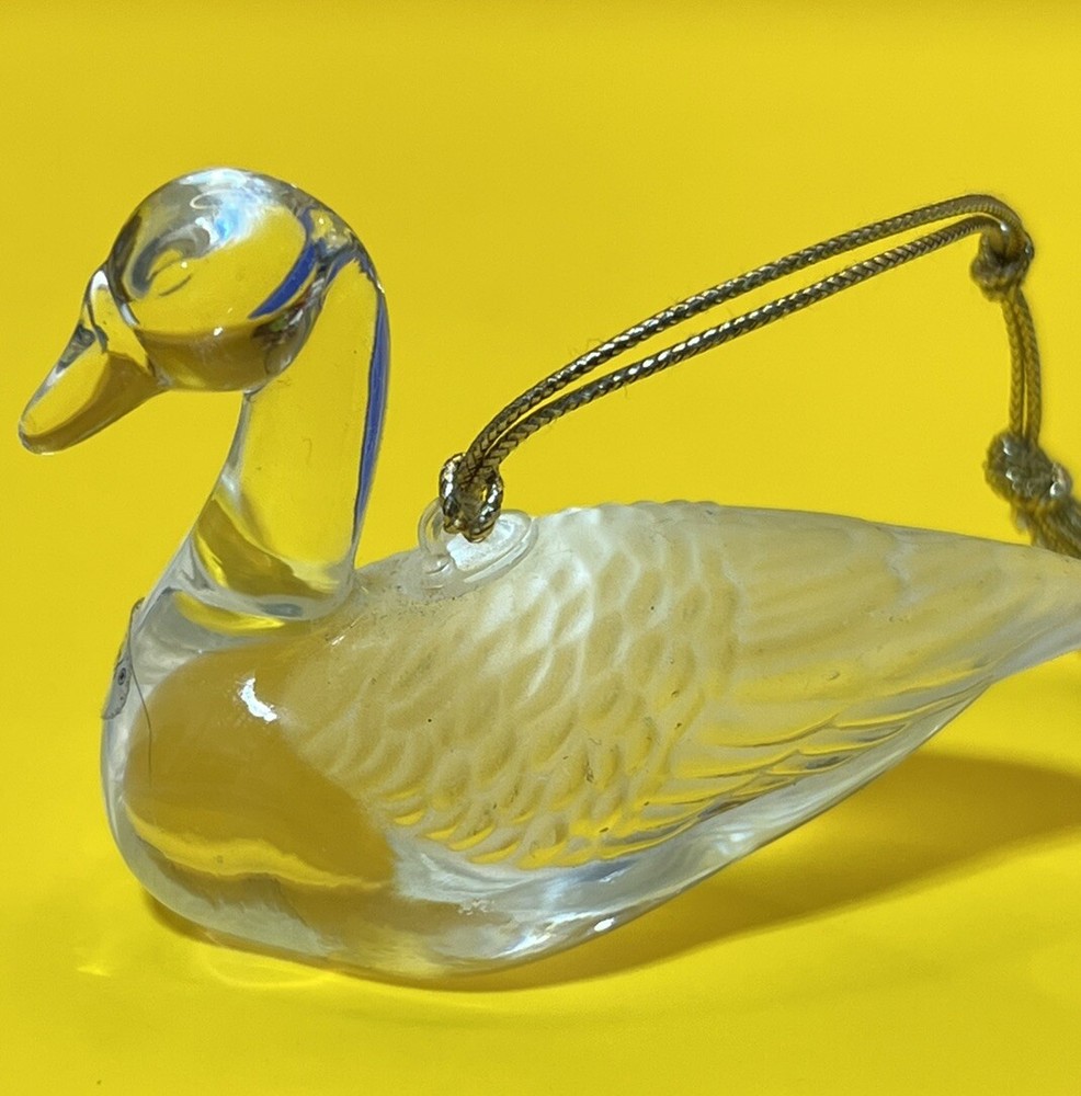 Elegant Lenox Crystal Swan Ornament for Timeless Decor