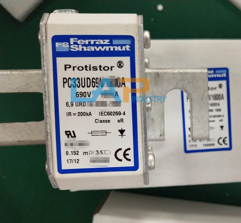 1PCS New For Ferraz MERSEN Fuse PC33UD69V2000A A302657 690V