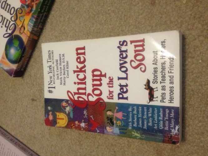Chicken Soup for the Pet Lover's - Paperback, by Jack Canfield; Mark - Good