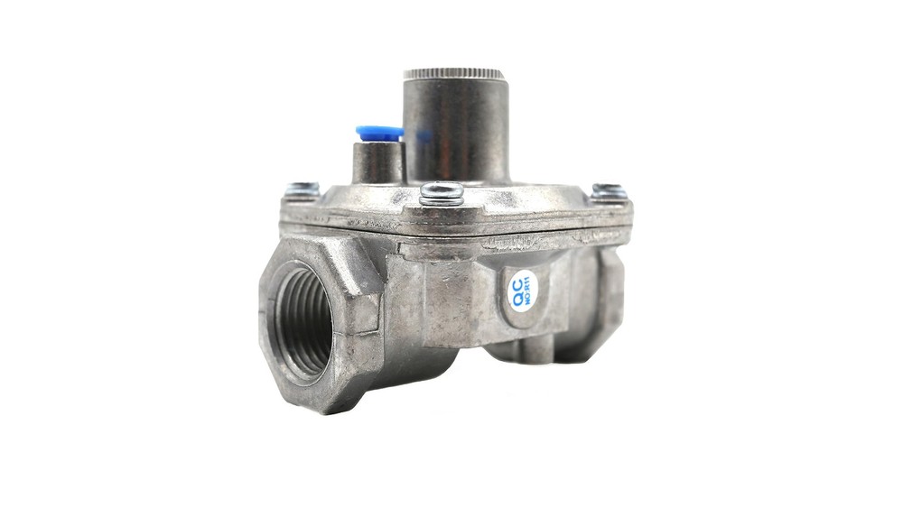 Universal Propane Pressure Regulator with 1/2