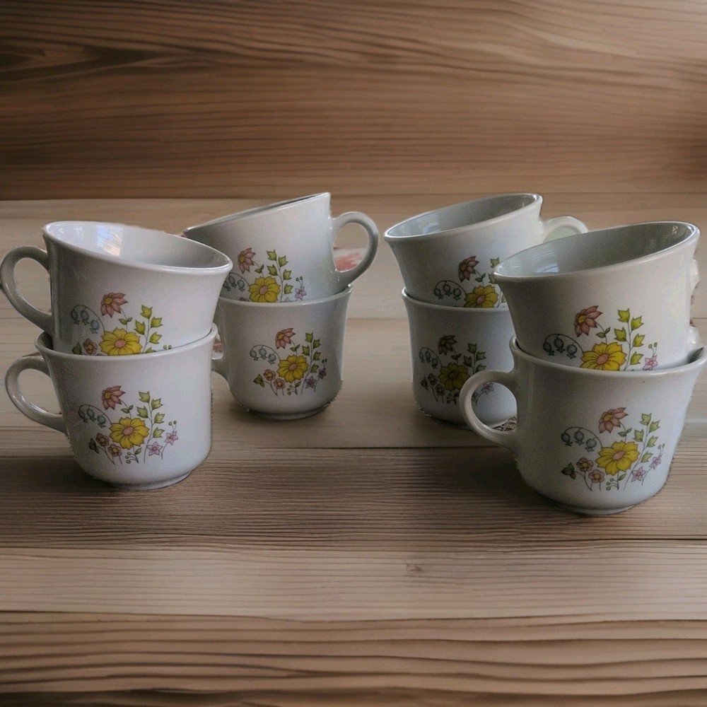 Set of 8 Vintage Corelle Corning Spring Meadow Pattern Coffee Cups
