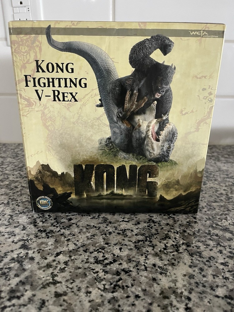 King Kong Fight vs V-Rex Movie Statue Figure Weta Collectibles  8th Wonder