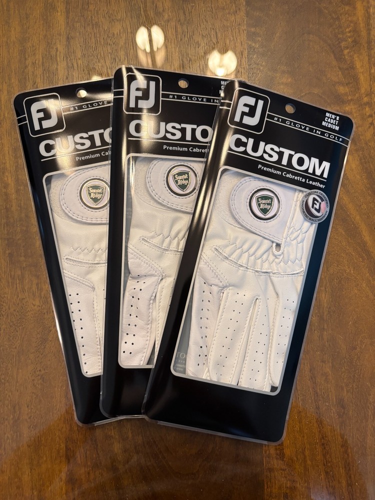 3 NEW FOOTJOY CUSTOM LEATHER GOLF GLOVES - MEN'S CADET MEDIUM (WORN ON YOUR LH)