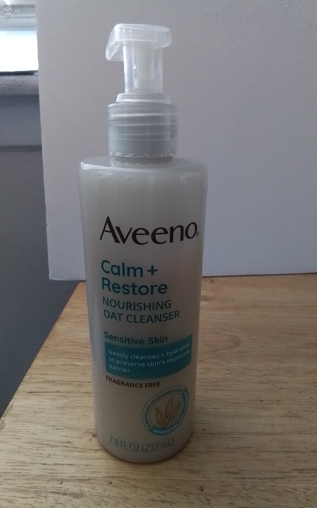Aveeno Calm + Restore Sensitive Skin Face Cleanser with Oat 7.8oz