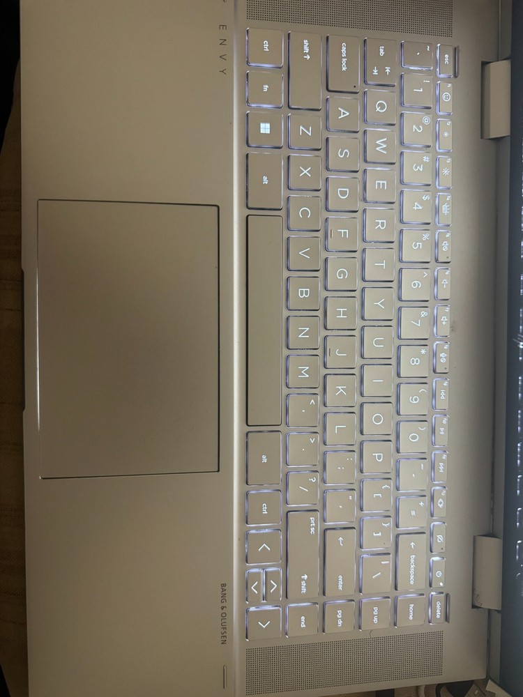 HP ENVY x360 15.6'' (512GB SSD Intel Core i7-1255U 16GB RAM) 2-In-1 Touch Laptop