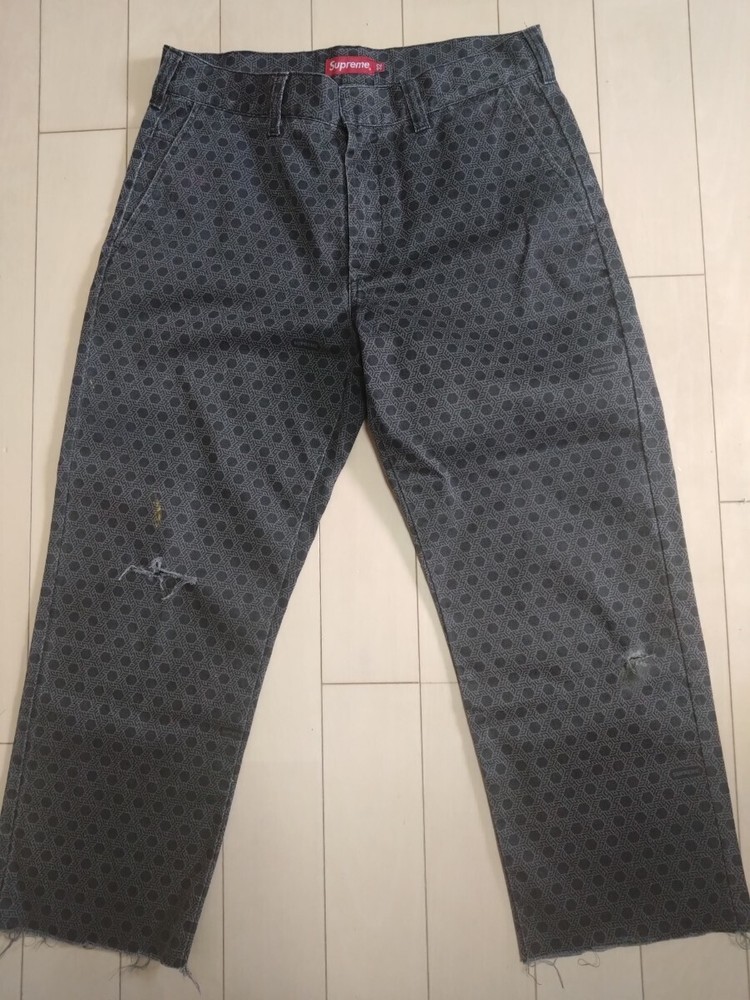 Supreme Supreme (Supreme) Total pattern cut off pants Color  gray display size