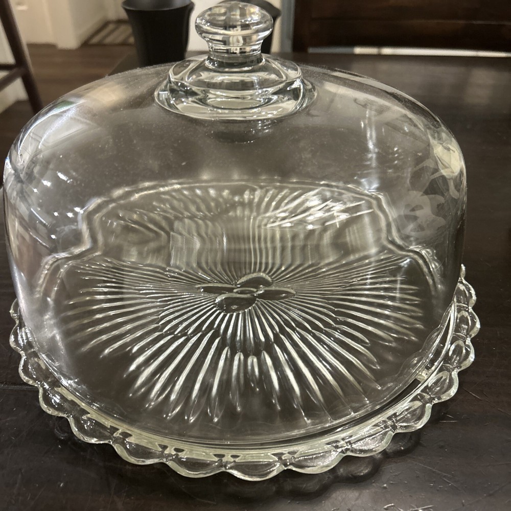 VINTAGE PRINCESS HOUSE HERITAGE PATTERN CAKE PLATE BOTTOM W/ GLASS DOME COVER