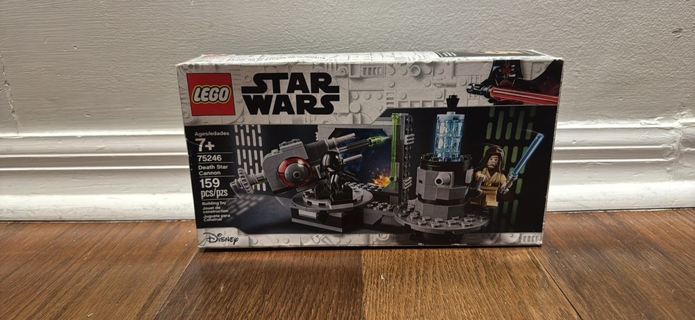 LEGO Star Wars Death Star Cannon Building Set 75246 with Stormtrooper Minifigure