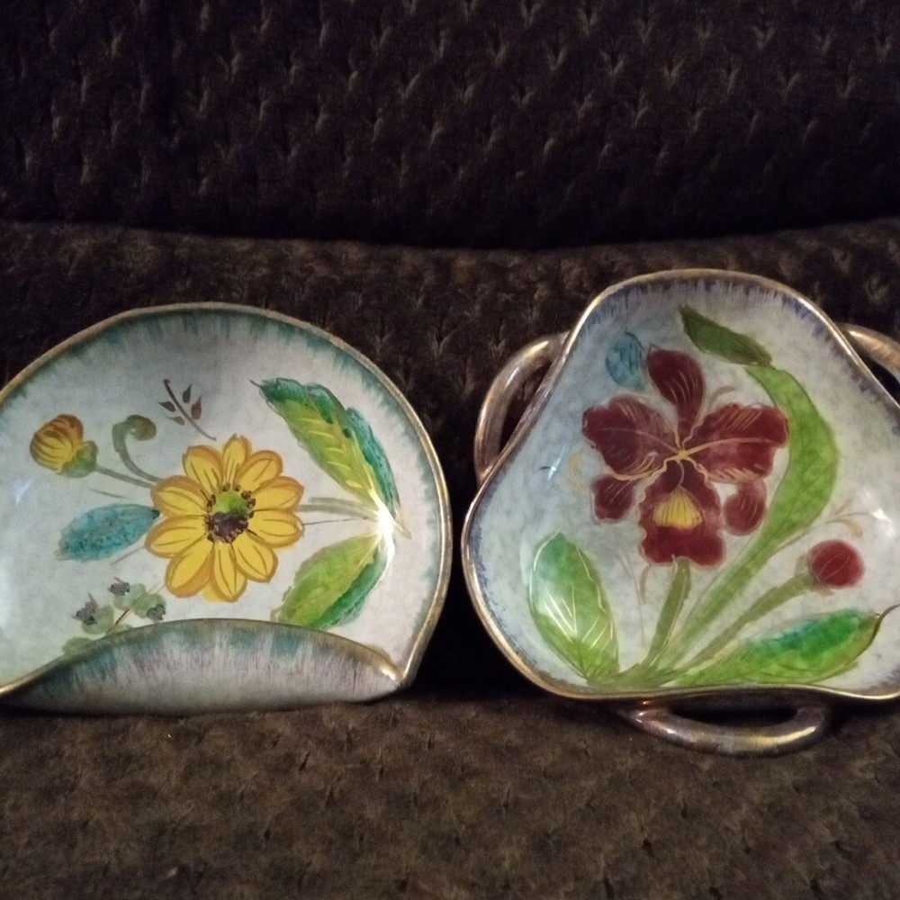 Beautiful Vintage Italia Hand Made Painted Gold Flower  Ceramic Plate Dish Italy