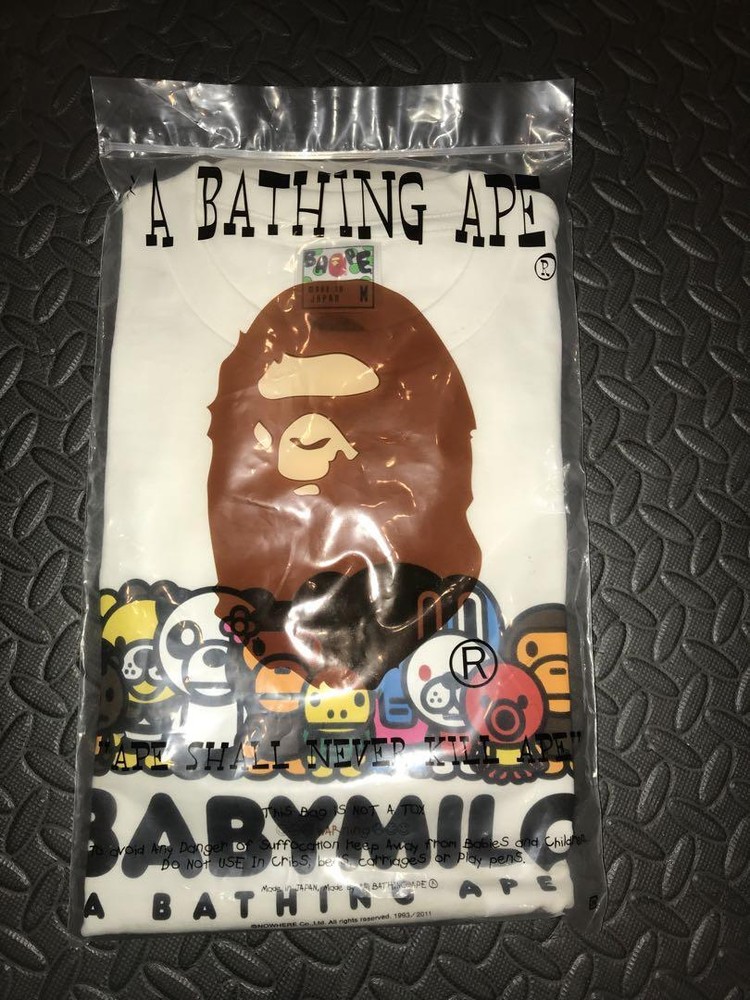 Abathing Ape Novelty Milo Family T-Shirt M