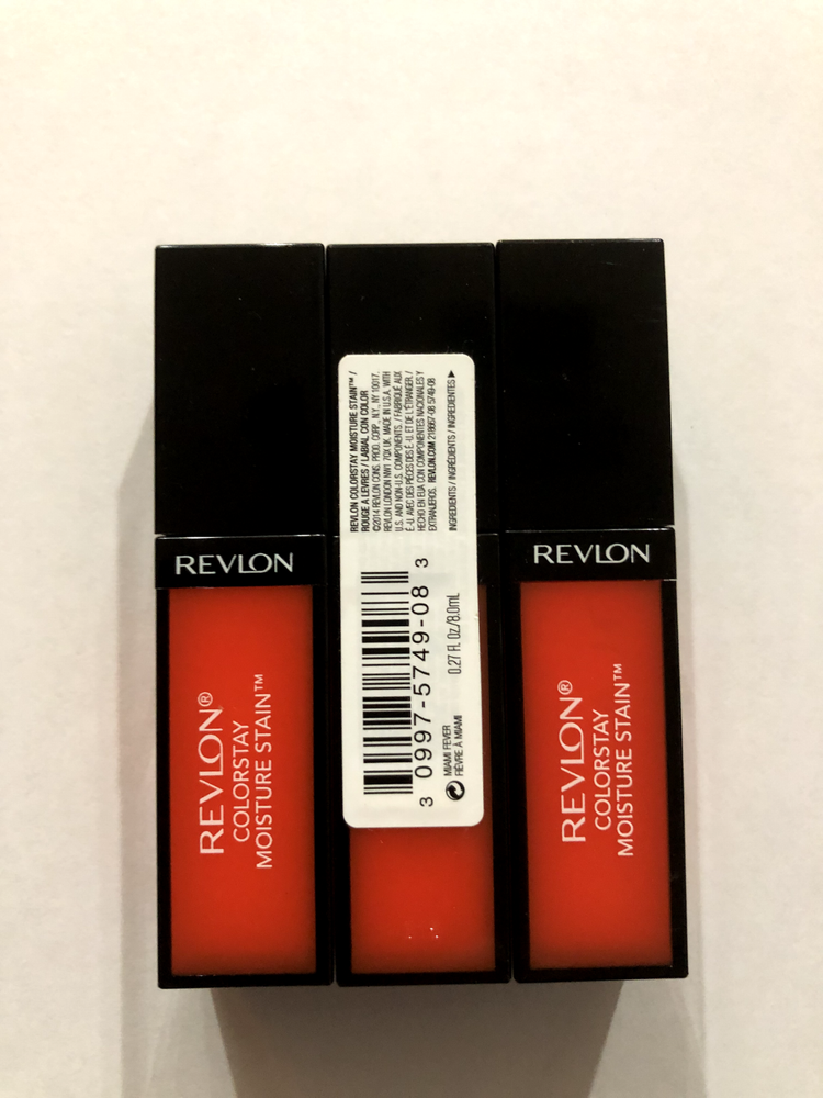 Revlon Colorstay Moisture Stain Lipstick in Miami Fever Shade 035