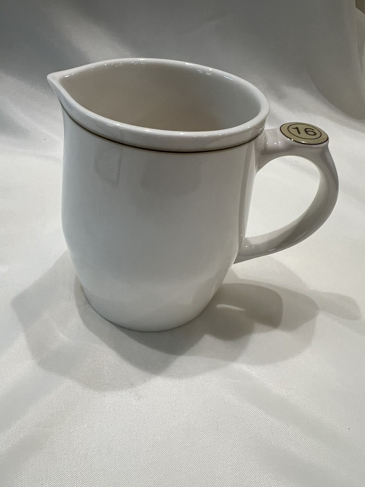Starbucks Coffee 2008 White Frothing Pitcher Creamer Jug 16oz Ceramic Stoneware