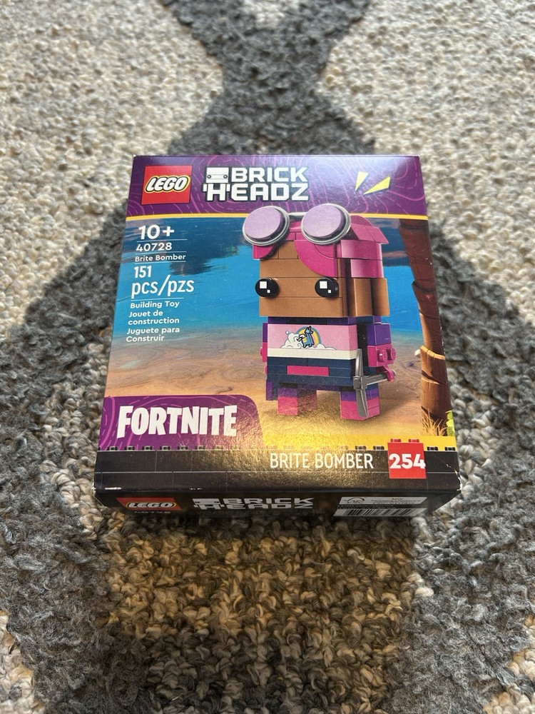 NIB/New LEGO 40728 Brickheadz Fortnite BRITE BOMBER Buildable Figure *Read Desc*