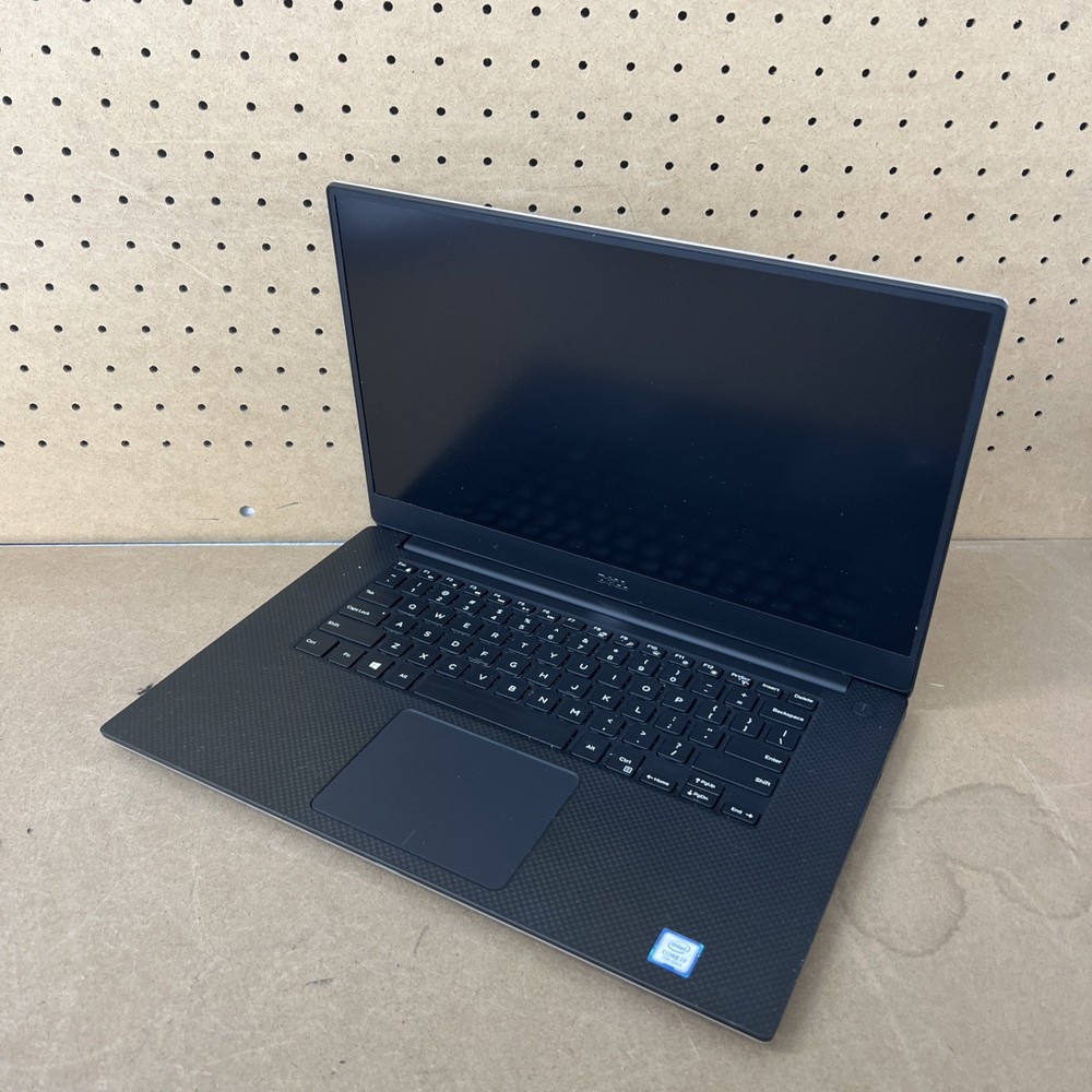 Dell XPS 15 9560 i7-7700HQ 16GB RAM 256GB SSD *READ DESC*