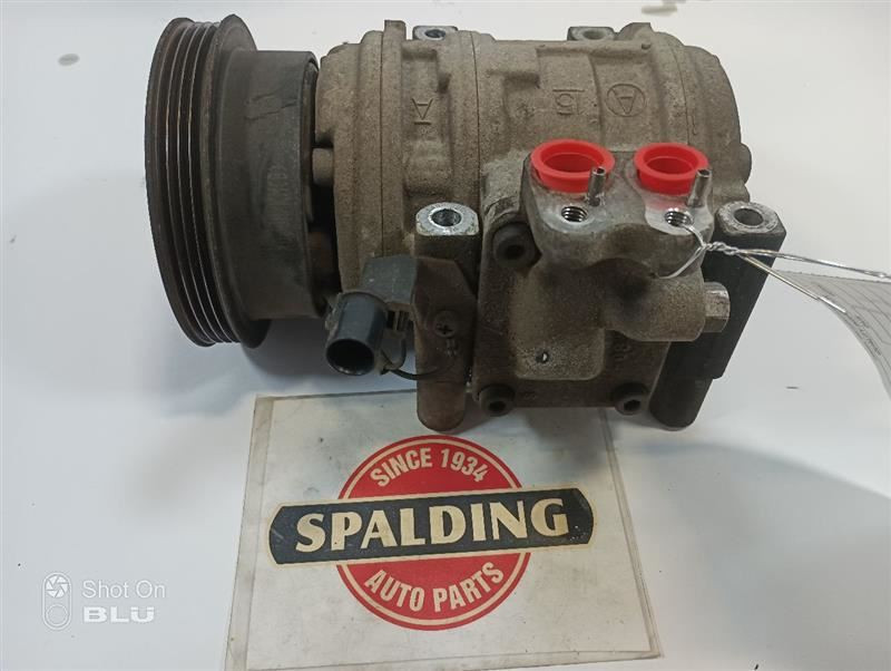 AC Compressor Pump with Clutch for 08-10 Kia Sportage 4 Cylinder OE 11081954