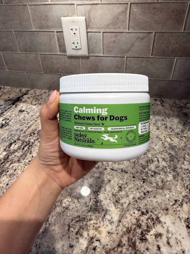 Calming Chews For Dogs, Chicken Flavor 60 Count