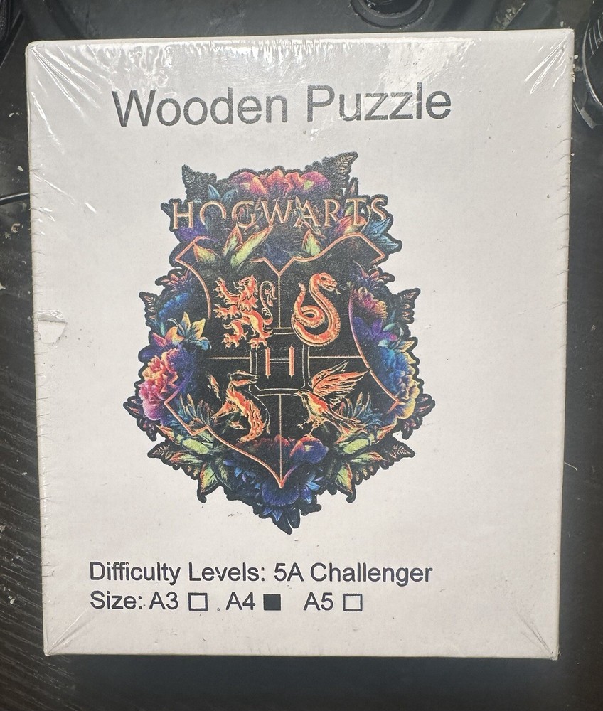 Harry Potter HOGWARTS 200 Piece Wooden Challenger Puzzle