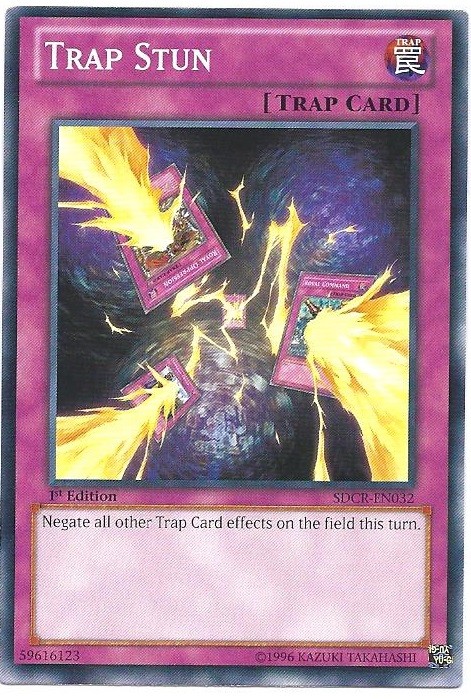 1 x Trap Stun - SDCR-EN032 - Common - 1st Edition Near Mint, English
