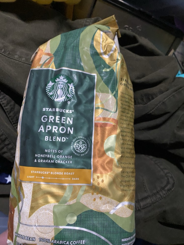 Starbucks Blonde Roast Green Apron Blend Whole Bean Coffee 16oz