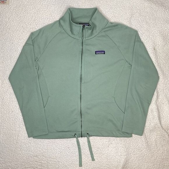 Patagonia Women’s Green Quite Ride Jacket: Size Medium