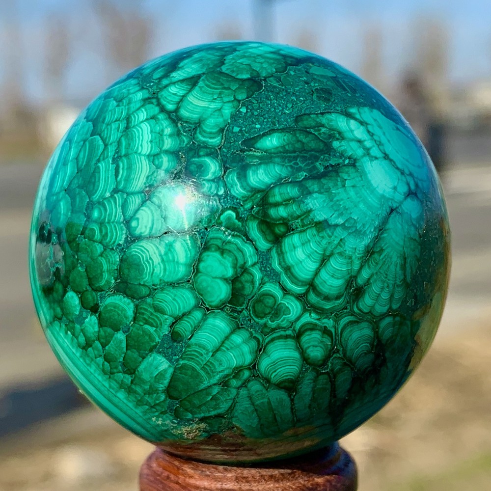 154G Natural glossy Malachite ball transparent cluster rough mineral sample