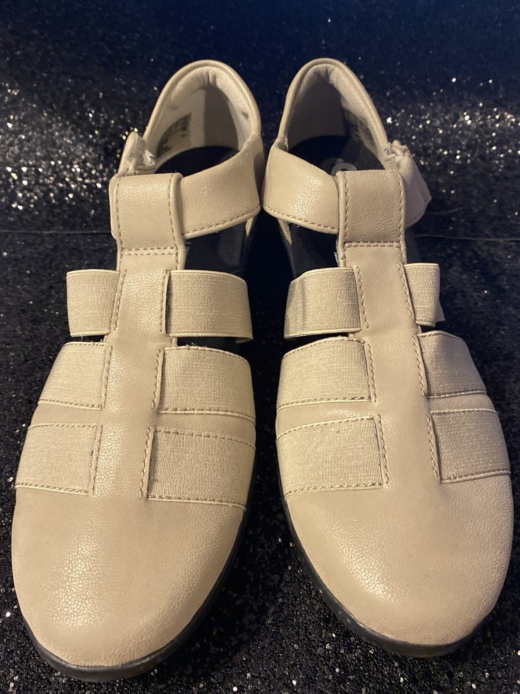Clarks Cloudsteppers Womens Caddell Shine Strappy Loafers Size 6.5