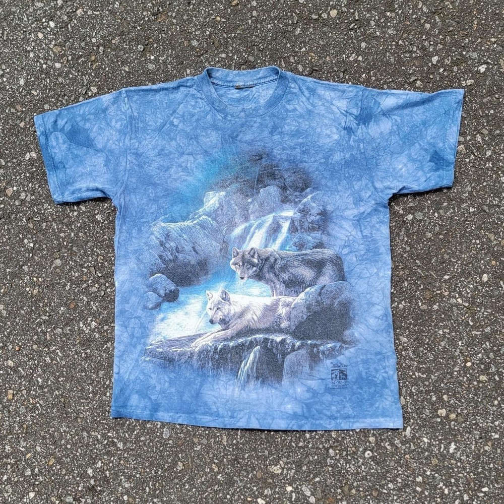 Vintage 1998 The Mountain Blue Acid Wash/Tie Dye Wolf Short Sleeve T Shirt