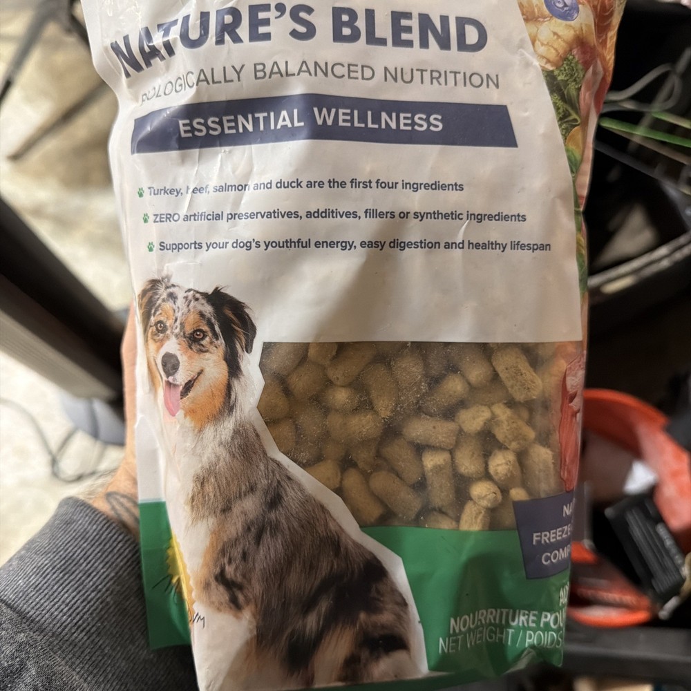 Dr. Marty Nature's Blend Essential Wellness Freeze-Dried Raw Dog Food 16oz Bag