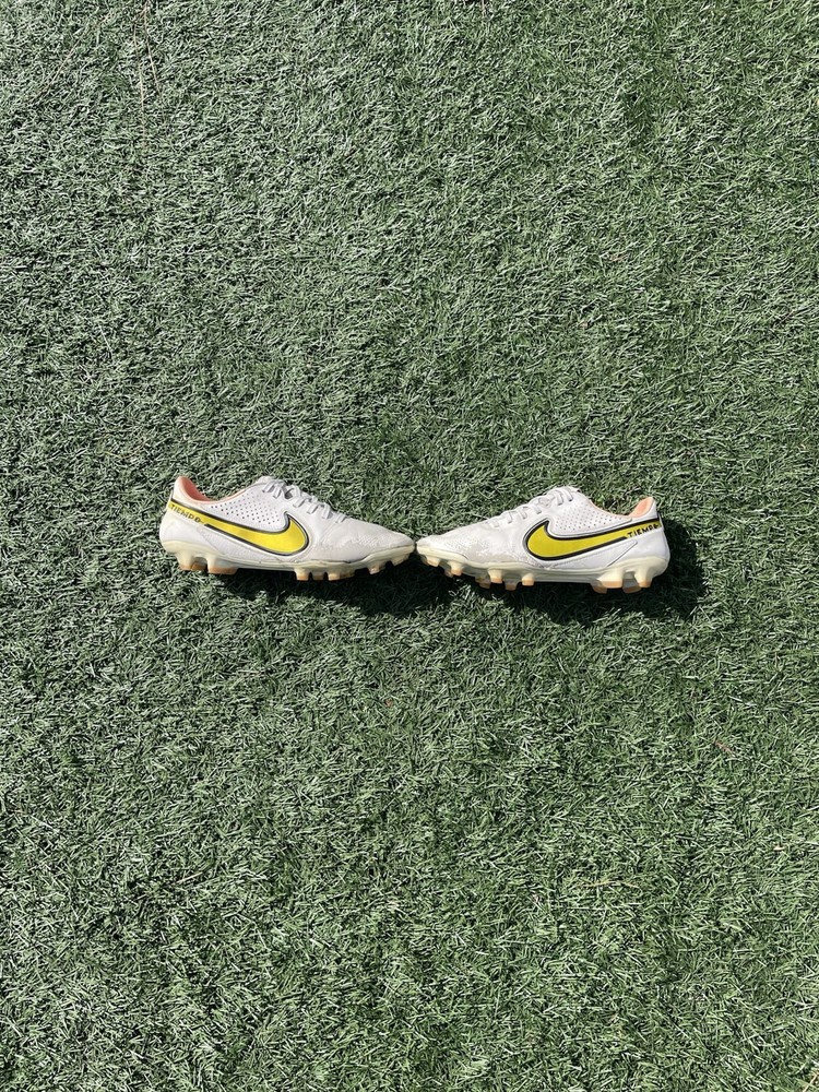 Nike Tiempo Legend Elite Football Boots for Superior Performance