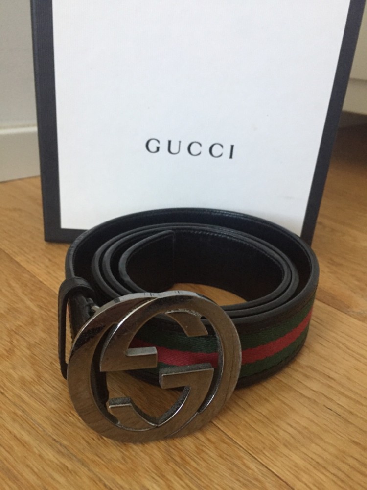 Gucci GG Logo Leather Belt with Classic Buckle