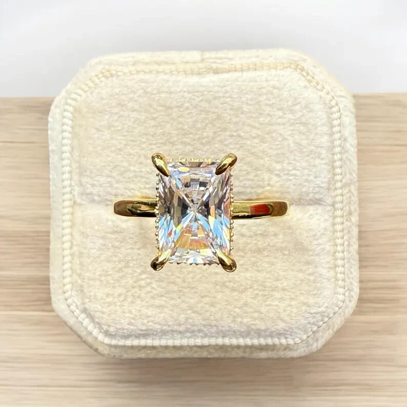 2Ct Radiant Cut Moissanite Wedding Ring in 14k Yellow Gold
