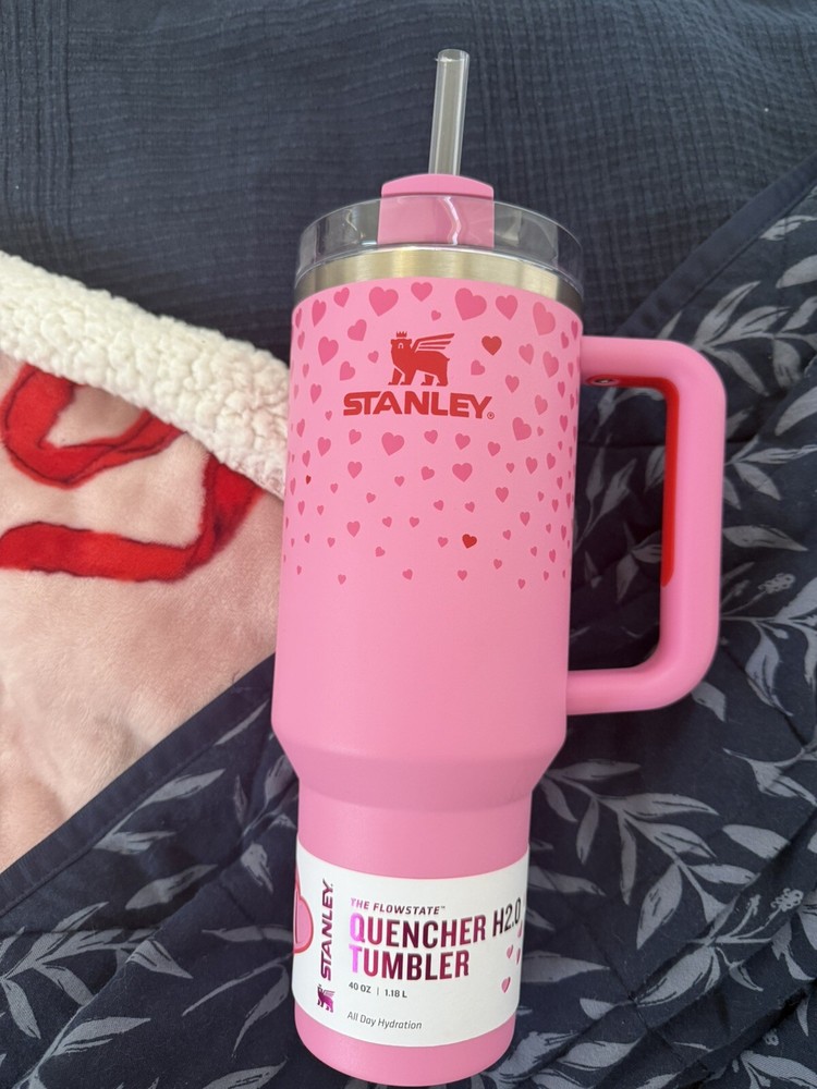 STANLEY TARGET VALENTINE DAY TUMBLER SWEET HEARTS 40oz AUTHENTIC NEW 2025