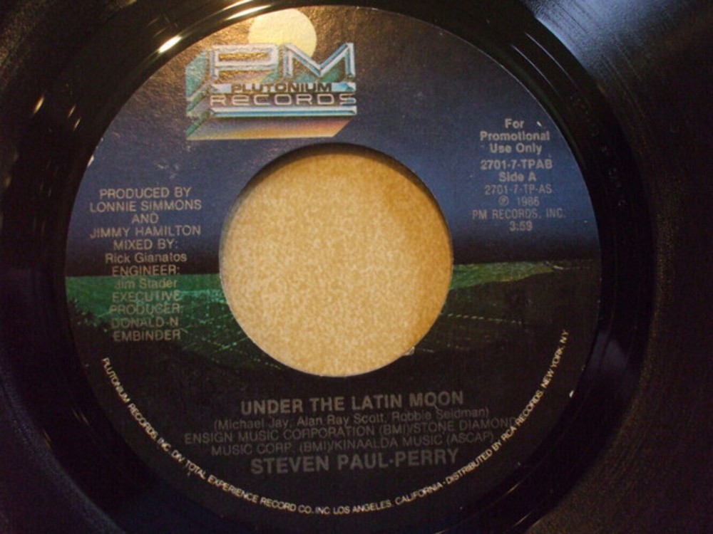 Steven Paul-Perry - Under The Latin Moon (7