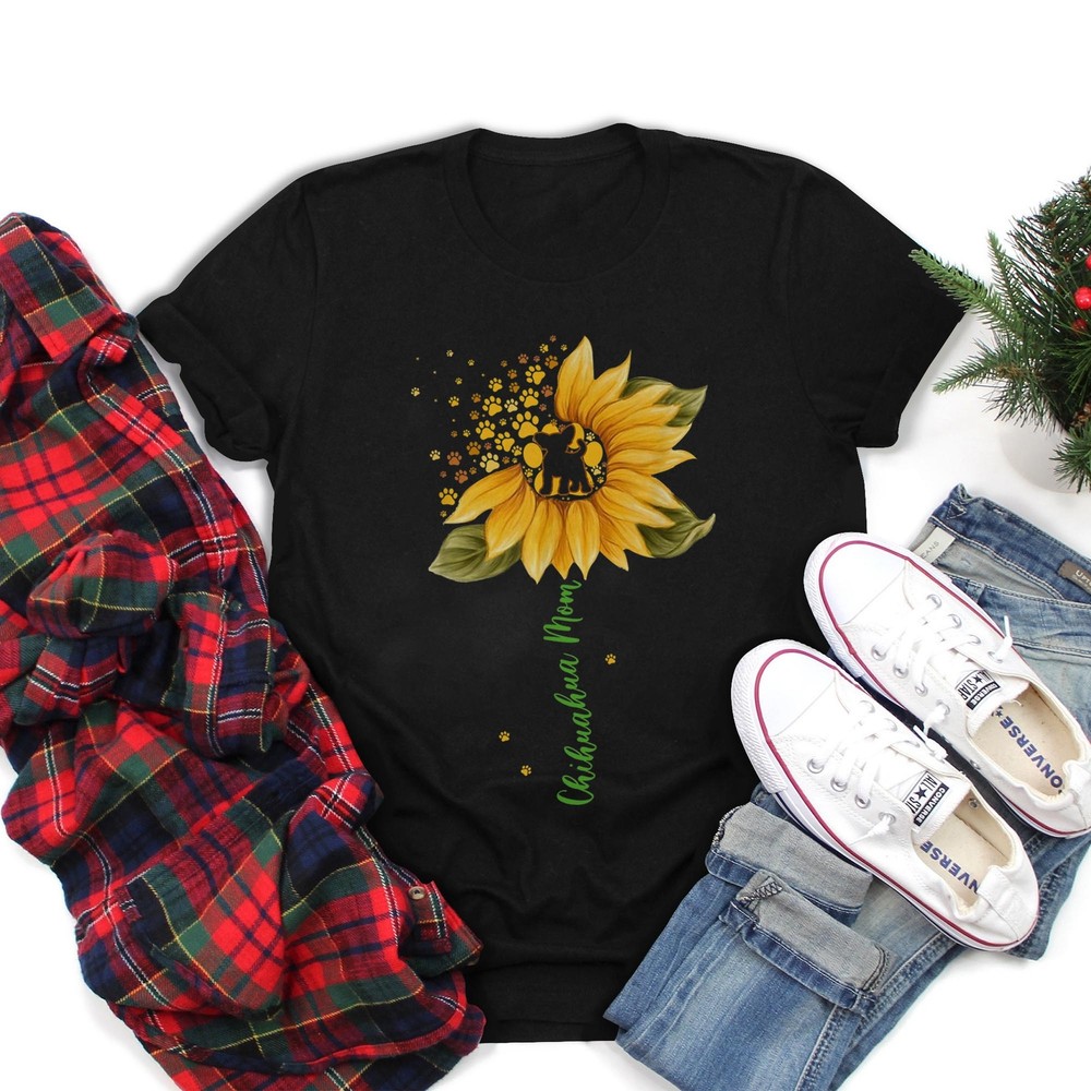 Chihuahua Mom Cool Sunflower Chihuahua Dog Lover Gifts T-Shirt