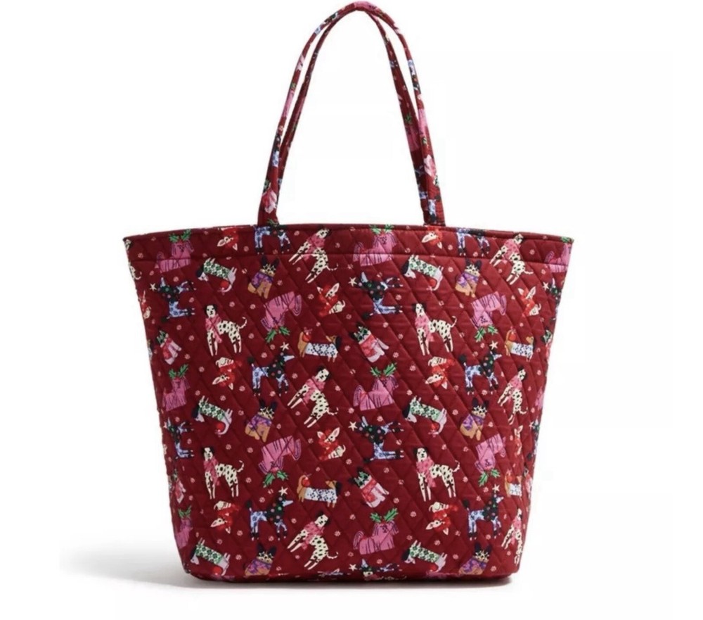 Vera Bradley Grand Tote Large in Cotton Holiday Hounds Dogs