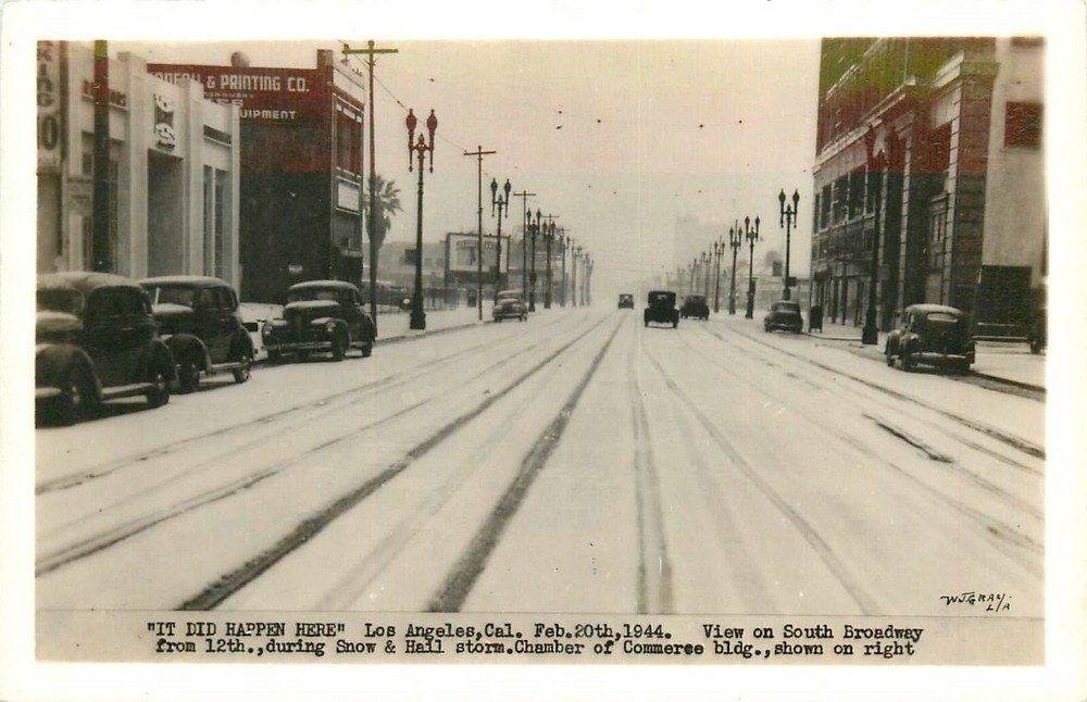 1944 Los Angeles California snowstorm street view autos RPPC Postcard 25-3326