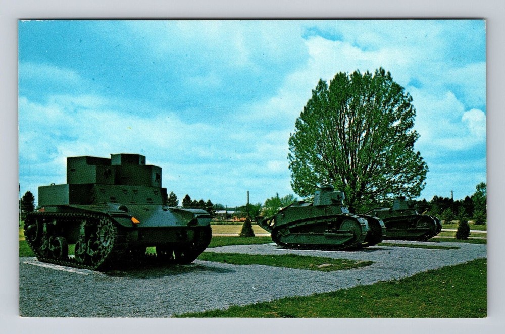 Fort Knox KY-Kentucky, Patton Museum, M2A3 Light Tank, Vintage Postcard