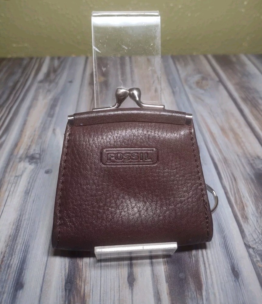 Vintage Fossil Leather Kiss Lock Wallet with Coin Purse and Keyring