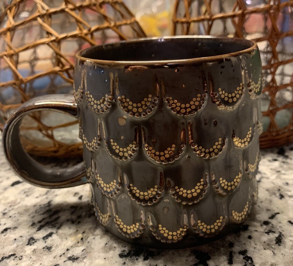 Starbucks 2015 Anniversary 10oz Mermaid Siren 3D Gold Scales Coffee Mug